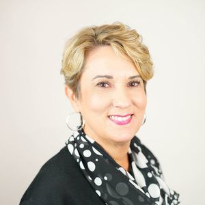 Meet your Posher, Peggy